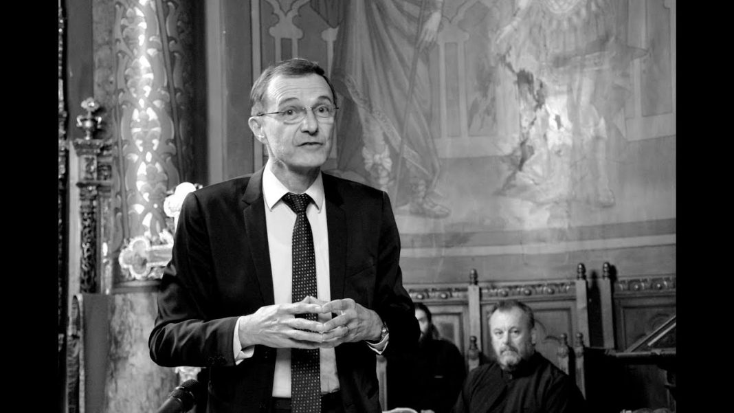 Ioan-Aurel Pop: Lectura a devenit, din păcate, rara avis în școala românească. Sunt adolescenți care ajung în anul întâi de studenție și recunosc că n-au citit niciodată un roman până la capăt, că nu iubesc poezia, că nu știu ce este aceea dramaturgie