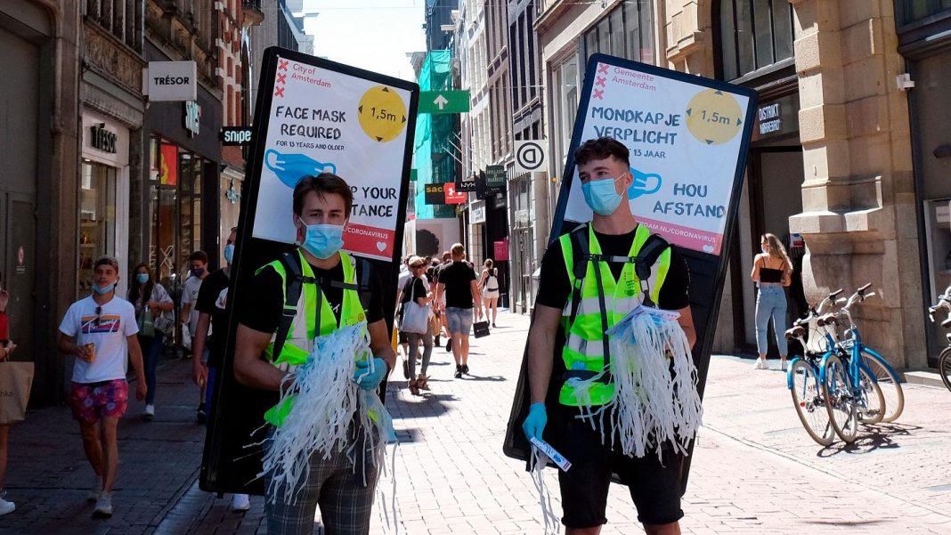 Olanda închide barurile și restaurantele la 17