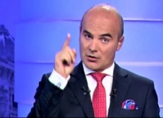 Rareș Bogdan: Consumul a scăzut mai puternic decât in pandemie. Veștea a fost ales prin vot direct de către cetățeni de 5 ori și a reușit să convingă cetățenii unui județ important al României să-i ofere încrederea. Cred că PNL trebuie să se gândească dacă alege 7 ani și jumătate de opoziție sau alege să fie responsabil