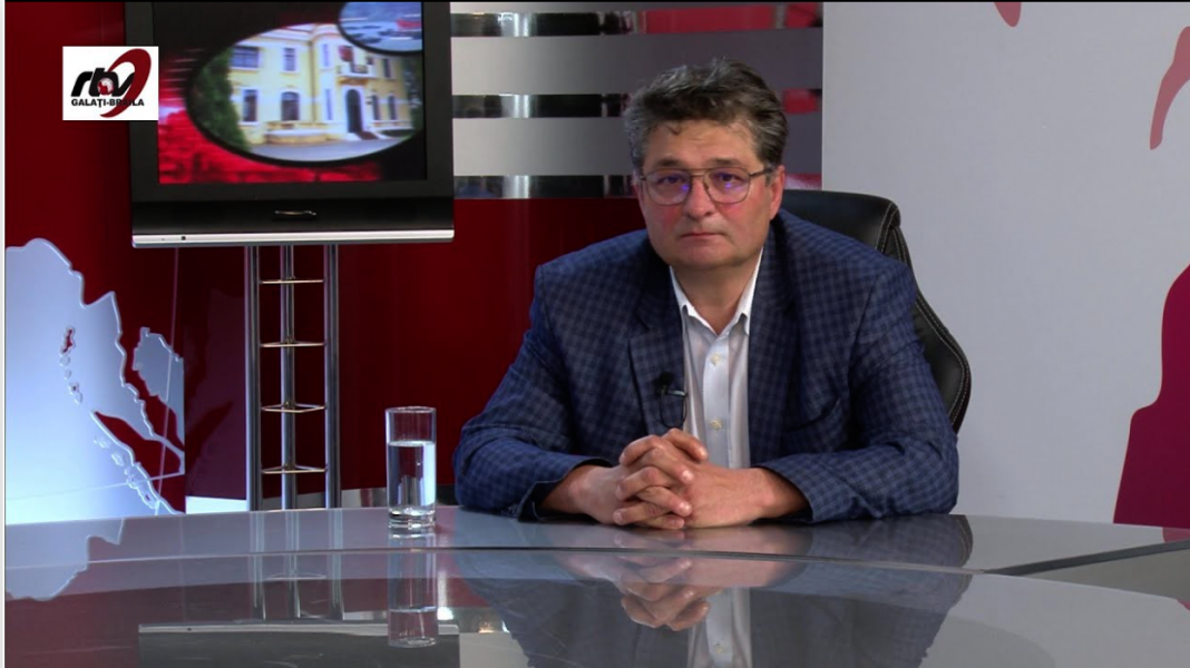 Liberalul cu firma la secret care a împușcat contracte peste contracte