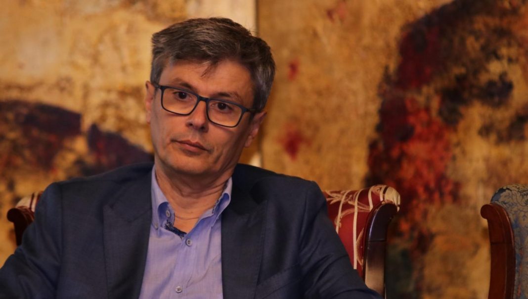 Ministrul Dandana, favoritul baronului Klaus, a dublat prețurile la electricitate/ Petrișor Peiu: Se anulează toate creșterile de pensii și de alocații anunțate de coaliția PSD-PNL-UDMR și chiar se reduce puterea de cumpărare a românilor până la nivelele din 2013