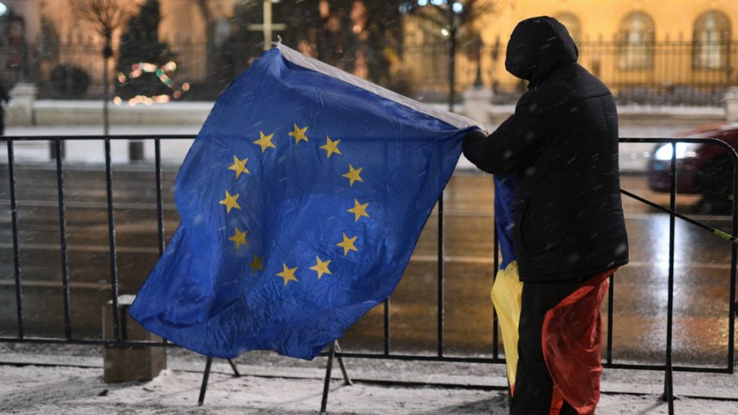 Catherine de Vries, profesor la Universitatea din Milano: Militarizarea Europei va crea noi nemulțumiri ale populației și va creste forțele de dreapta