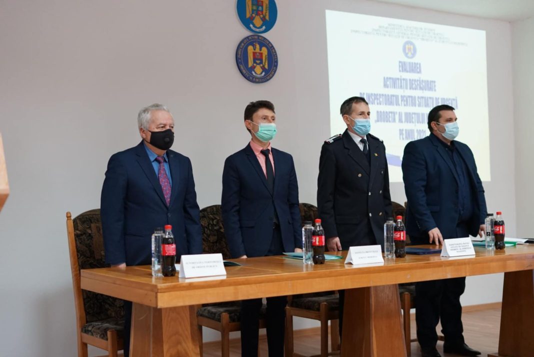 Bilanț la ISU Mehedinți: „Consiliul Județean Mehedinți a achiziționat mijloace de intervenție pentru a sprijini activitatea dumneavoastră în 2021 și o va face în continuare întrucât avem același obiectiv, acela de a-i ajuta pe mehedințeni să se simtă și să fie în siguranță, indiferent de vreme și vremuri”