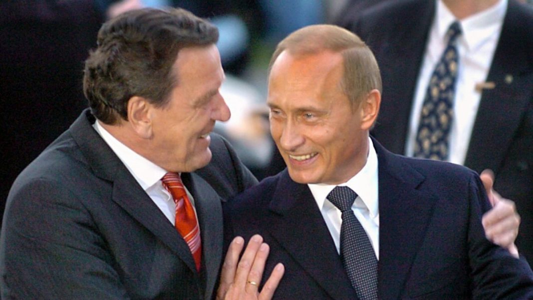 Schroeder spune ce vrea Putin după ce s-a văzut cu liderul rus la Moscova