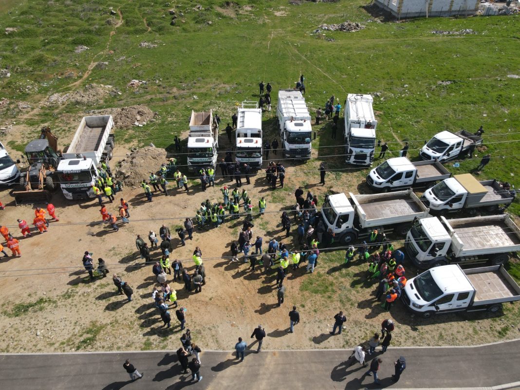 Mobilizare pentru curățenie la Drobeta Turnu Severin în cadrul campaniei “Curățăm România”