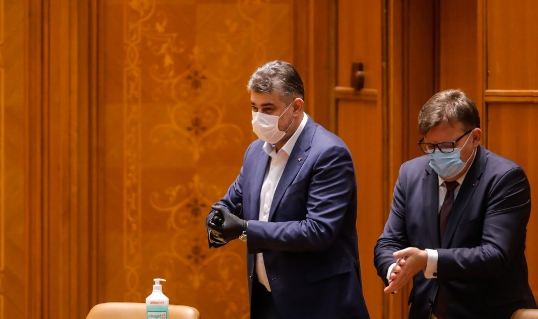 Ciolacu și Budăi despre scumpiri: Din păcate, ce cumpăram cu 200 de lei, cumpărăm acum cu circa 300-350 lei. De aceea avem acest pachet de măsuri. Sunt vreo 12 milioane de cetăţeni români care vor fi într-un mod sau altul beneficiari ai acestui pachet social