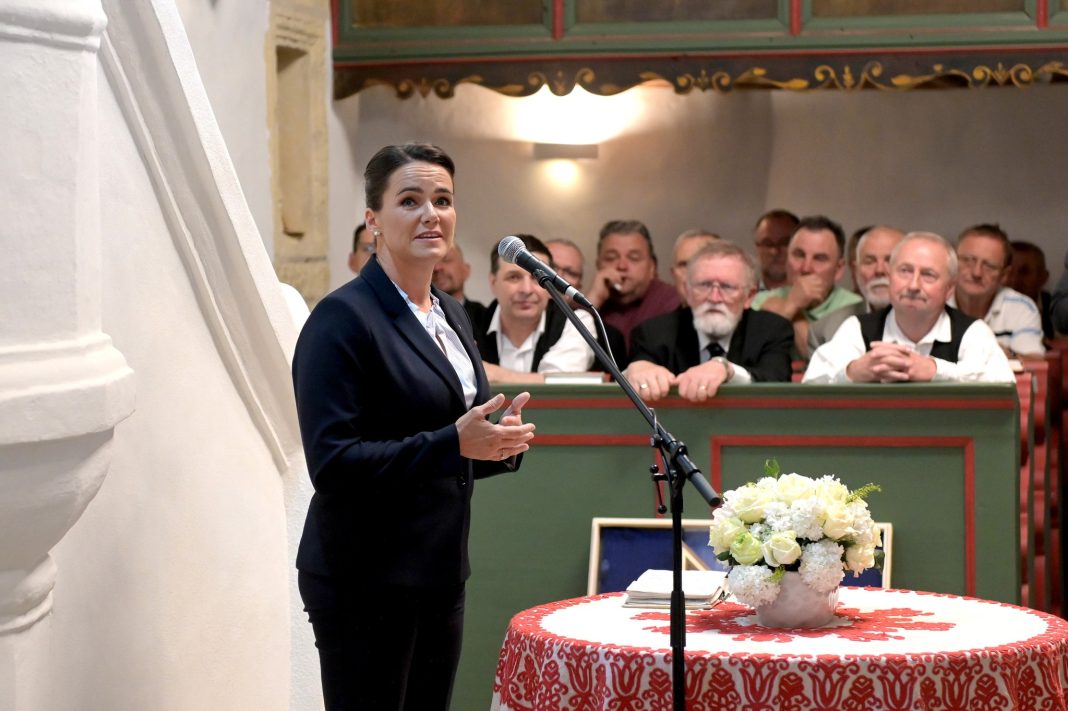 Iohannis nu a apărut în emisiunea Save Ukraine – StopWar de la televiziunea ucraineană, președinta Ungariei, da