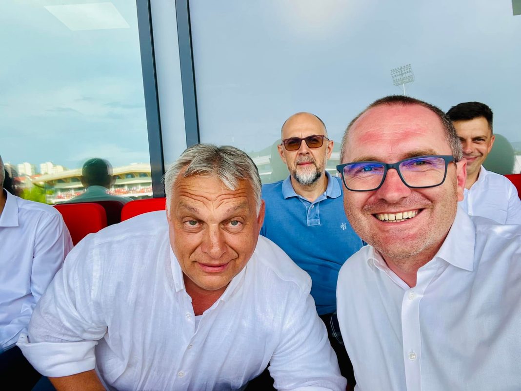 Rareș Bogdan: Viktor Orban a venit în Transilvania invitat de UDMR