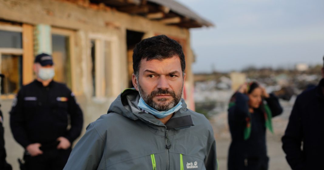 La USR nu sunt toate țiglele pe casă: Șeful USR Gorj spune că PSD și PNL „l-au trimis” pe liderul USR Octavian Berceanu să închidă Cariera Roșie