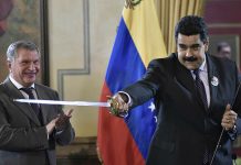 Tucker Carlson: Trump va declara război Venezuelei