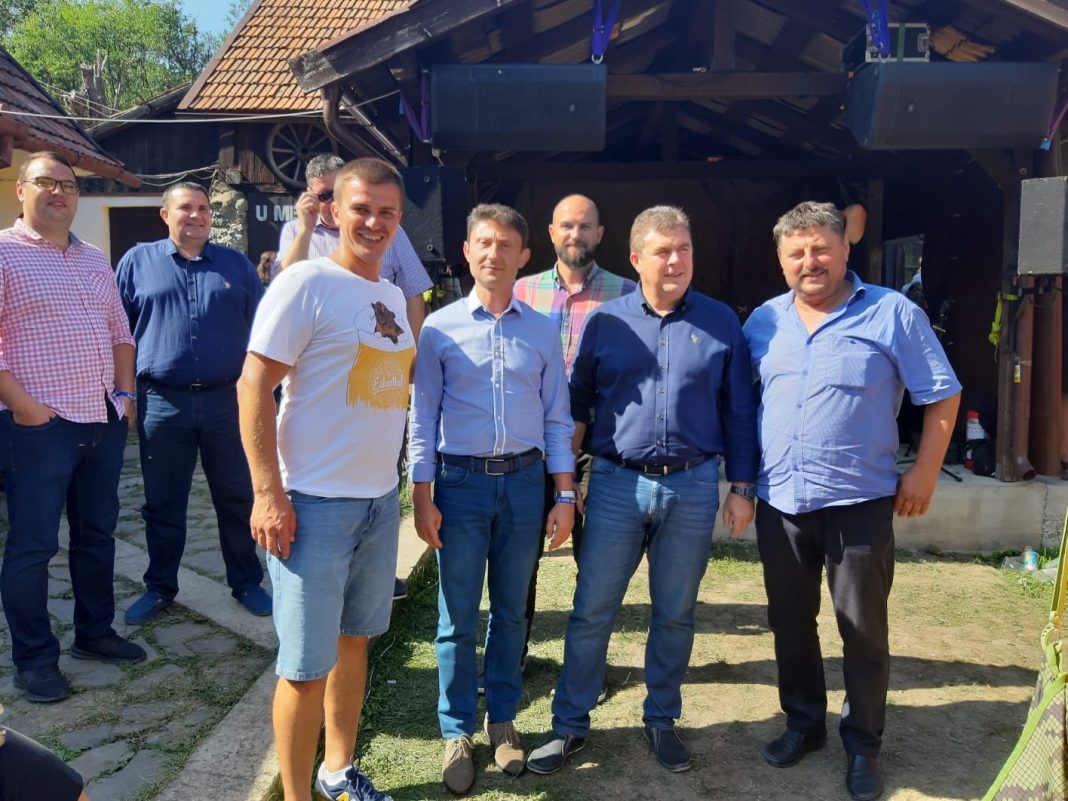 SATUL MEHEDINȚEAN EIBENTHAL, GAZDA CELUI MAI MARE FESTIVAL ETNIC DIN SUD-VESTUL ȚĂRII