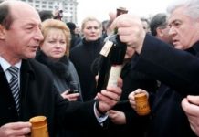 Băsescu cere ca România să se predea FMI