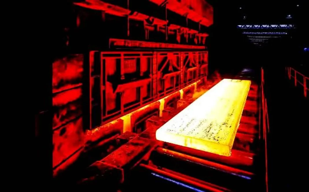 Tarifele de 25% pentru oțel și aluminiu impuse de Trump: Pentru industria românească asta înseamnă închideri ale unor firme și somaj