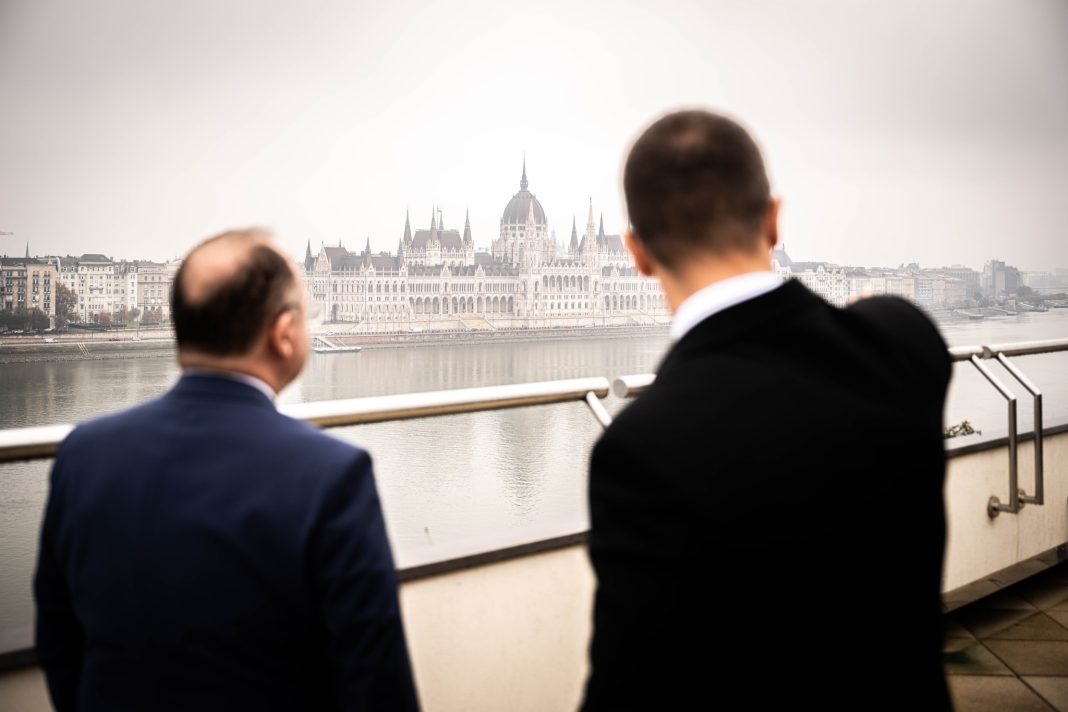 „Sunt naiv”: Ministrul de externe maghiar cu Aurescu afirmă că România a îndeplinit condițiile de intrare în Schengen