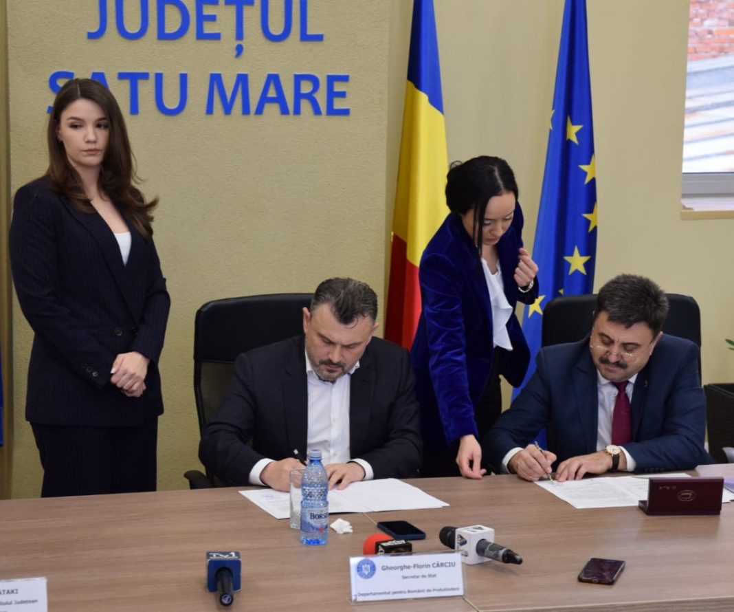 Departamentul pentru Românii de Pretutindeni a încheiat un protocol de colaborare cu Instituţia Prefectului – judeţul Satu Mare