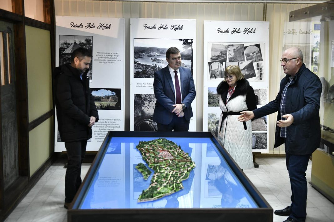 Muzeul Regiunii Porților de Fier dezvăluie turiștilor povestea știută sau neștiută a celei mai mari hidrocentrale din România