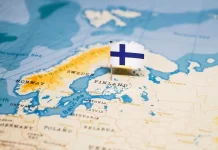 Finlanda dă drumul la alcool