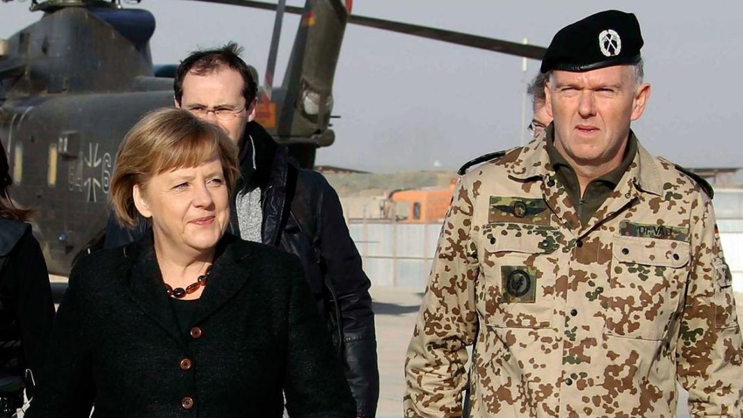Fostul consilier militar al lui Merkel: Sunt recunoscător lui Macron că a arătat că nimeni din Occident nu dorește confruntarea directă cu Rusia