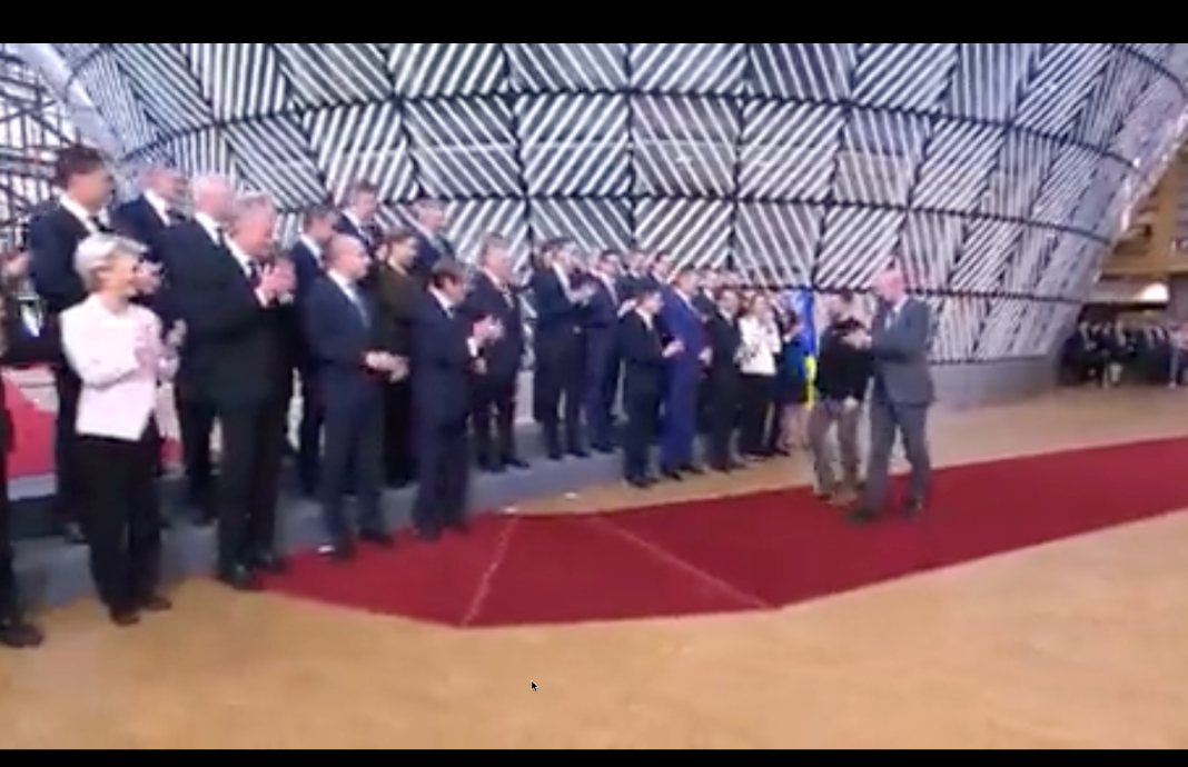 VIDEO/3 LIDERI EUROPENI NU L-AU APLAUDAT PE ZELENSKI LA BRUXELLES: ORBAN, NEHAMMER ȘI IOHANNIS