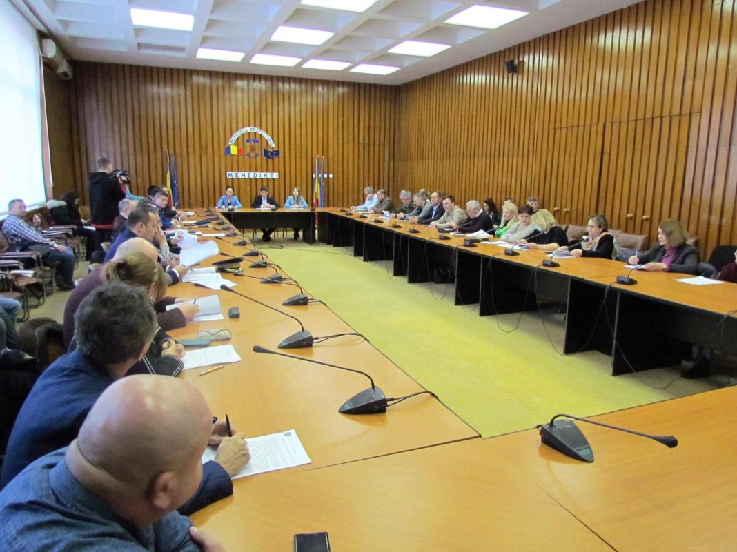 Reuniune a Comitetului Județean pentru Situații de Urgență Mehedinți