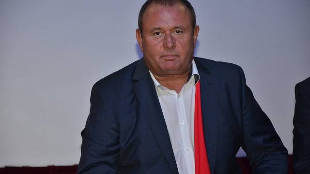 Primarul liberal al Reșiței către liderul PSD Caraș Severin Ion Mocioalcă: Ești în politică de 25 de ani. Ai 5 mandate de parlamentar. Ai condus stânga socialistă din județul Caraș-Severin atâta amar de ani cu rezultate dezastruoase. Și-n plus, ai mințit și minți în cel mai oribil mod cu putință!