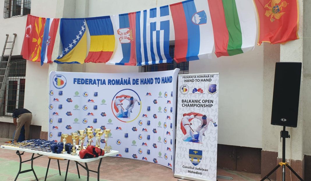 Campionatul Balcanic de Hand to Hand la Șvinița