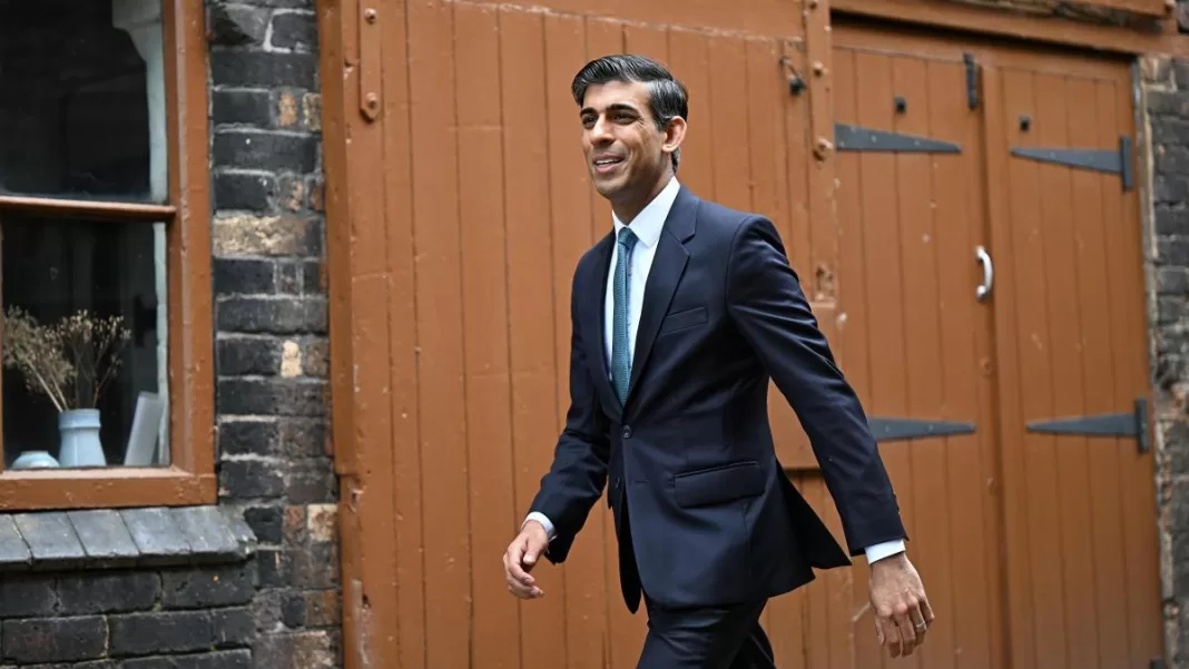 Popularitatea premierului britanic s-a prăbușit. Și liderul opoziției a scăzut