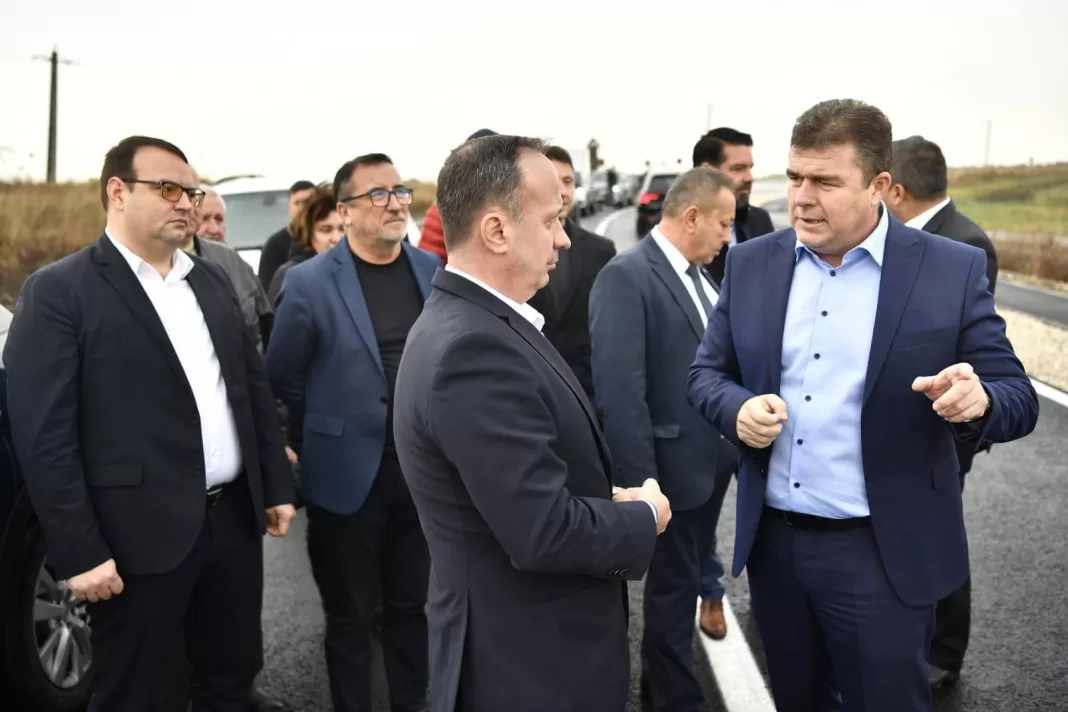 MINISTRUL ADRIAN CÂCIU A VIZITAT OBIECTIVE DE INVESTIȚII ALE CONSILIULUI JUDEȚEAN, FINANȚATE CU FONDURI EUROPENE