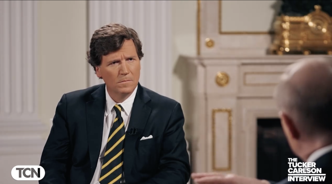 Tucker Carlson spune că a fost urmărit de serviciile secrete americane și un milion de dolari