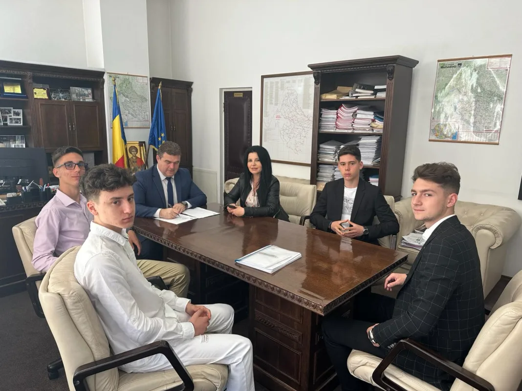 CONSILIUL JUDEȚEAN MEHEDINȚI, PARTENER ÎN PROIECTUL “RENUNȚĂ LA DEPENDENȚĂ! FII INDEPENDENT!”