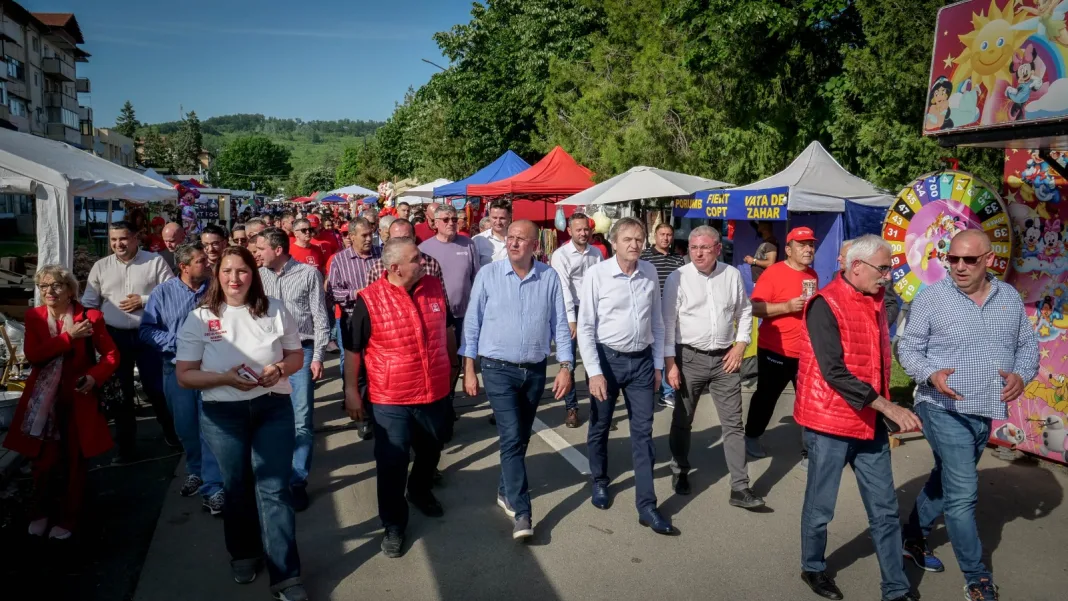 PSD a luat 50 de primării din 70 in Gorj. PSD a câştigat primăriile celor două municipii, Târgu Jiu şi Motru, şi oraşele Tismana, Novaci, Bumbeşti Jiu, Ţicleni şi Târgu Cărbuneşti