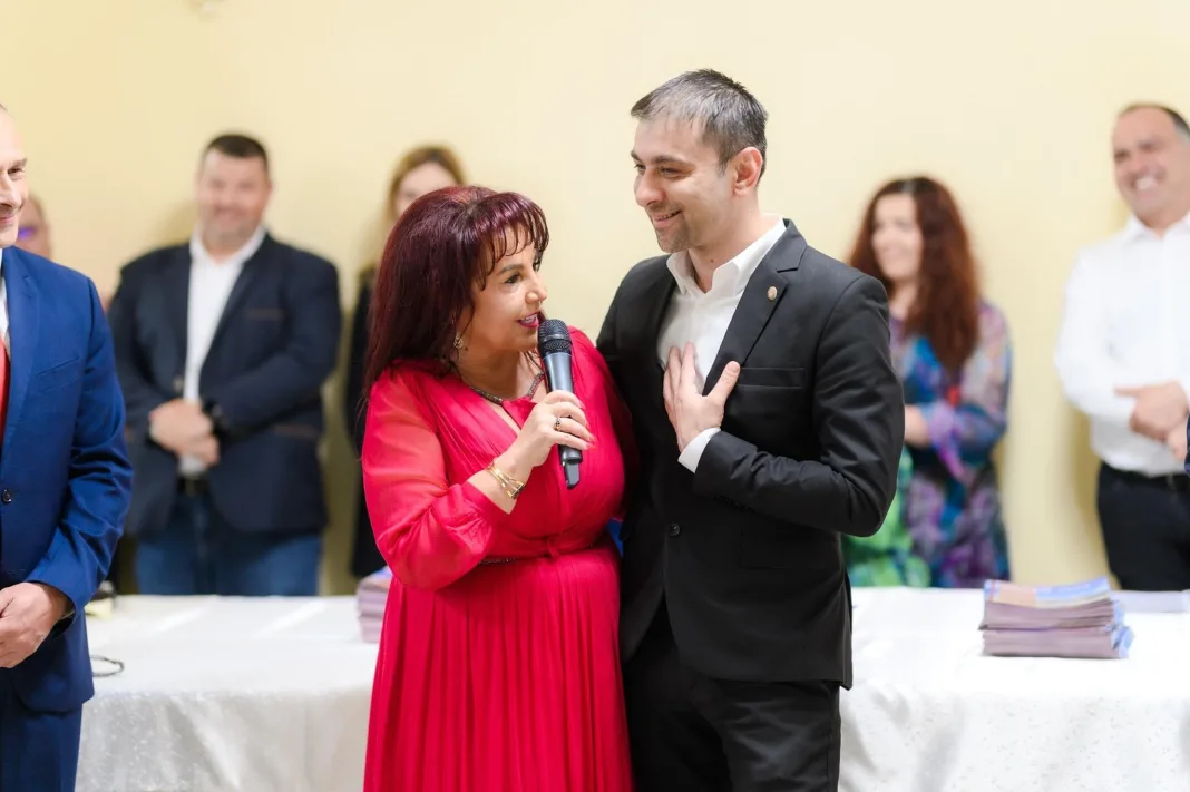 Clubul Sportiv al Primăriei Seini plătește campanii de denigrare a adversarilor politici ai lui Zetea și Dăncuș