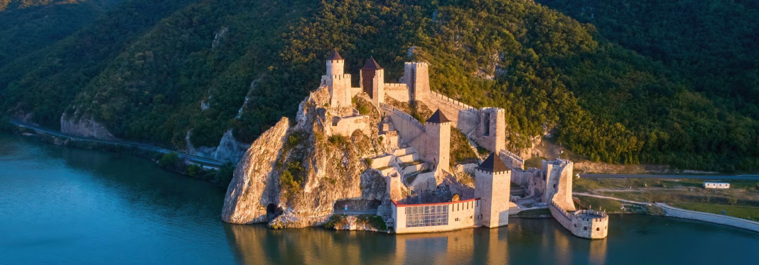 Sârbii ne dau lecții și la turism