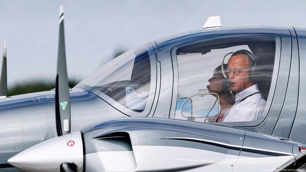 CDU/CSU și SPD nu au majoritatea constituțională și vor sta la mâna AfD și Stângii