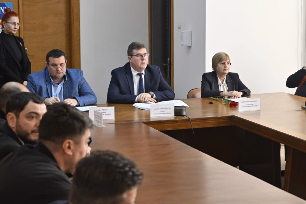 Bani pentru primăriile din Mehedinți