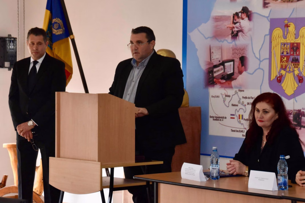 𝐌𝐨𝐦𝐞𝐧𝐭 𝐚𝐧𝐢𝐯𝐞𝐫𝐬𝐚𝐫 𝐩𝐞𝐧𝐭𝐫𝐮 𝐒̦𝐜𝐨𝐚𝐥𝐚 𝐝𝐞 𝐏𝐞𝐫𝐟𝐞𝐜𝐭̦𝐢𝐨𝐧𝐚𝐫𝐞 𝐚 𝐏𝐫𝐞𝐠𝐚̆𝐭𝐢𝐫𝐢𝐢 𝐏𝐞𝐫𝐬𝐨𝐧𝐚𝐥𝐮𝐥𝐮𝐢 𝐏𝐨𝐥𝐢𝐭̦𝐢𝐞𝐢 𝐝𝐞 𝐅𝐫𝐨𝐧𝐭𝐢𝐞𝐫𝐚̆ din Drobeta Turnu Severin