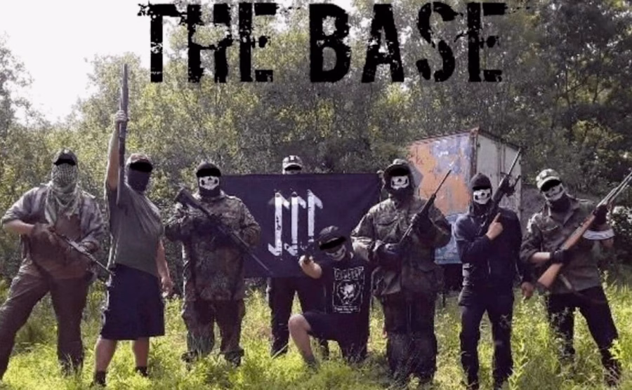 Un grup neonazist al cărui lider a plecat în Rusia anunță un eveniment de antrenament paramilitar în SUA în această vară