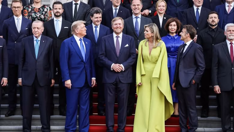 The Telegraph: NATO a folosit un limbaj mai blând în comunicatul său de după summitul de la Haga privind Rusia în legătură cu Ucraina decât în anii precedenți