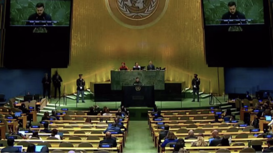 Zelenski a vorbit la Adunarea ONU într-o sală aproape goală