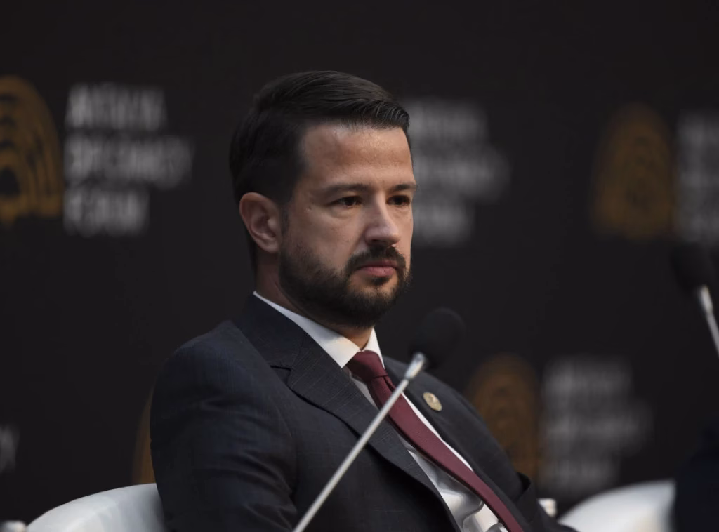 Scandal in Muntenegru/Vicepremier către președinte: Te-aș bate cu un băț ca pe un copil