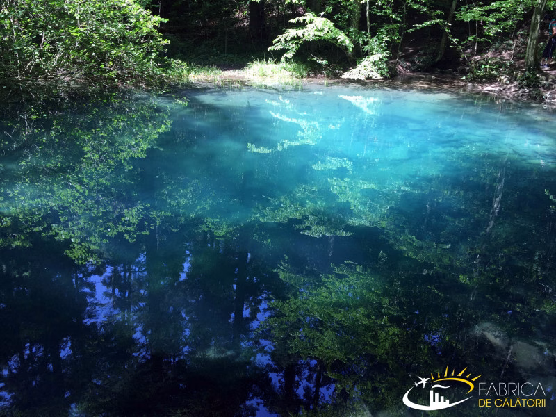 Comorile Văii Almăjului vor putea fi descoperite: Cascada Bigăr, Cascadele de la Moceriș, Morile de apă de la Rudăria, lacul Ochiul Beiului, Rezervația naturală Lizovacea