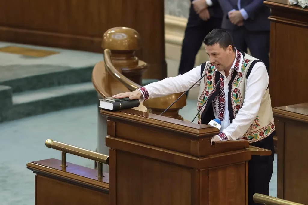 Senator, prins la furat