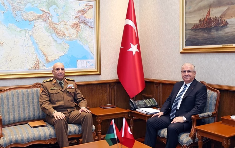 Prăbușirea unui avion in Turcia cu un general cheie și lupta intre marile puteri pentru petrolul libian