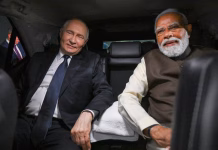 Putin și Modi l-au sfidat pe Trump. La sosirea la New Delhi, Putin a mers cu SUV-ul lui Modi și au mai vorbit 50 de minute in mașină