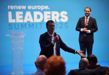 Renew din care face parte și USR: Această administrație Trump este un inamic al Europei. Trebuie să încetăm să ne comportăm prietenește cu ea