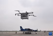 Livrare cu drone in China: Logistica la joasă altitudine capătă amploare. Ceaiul, laptele și gustările se livrează în mai puțin de 5 minute