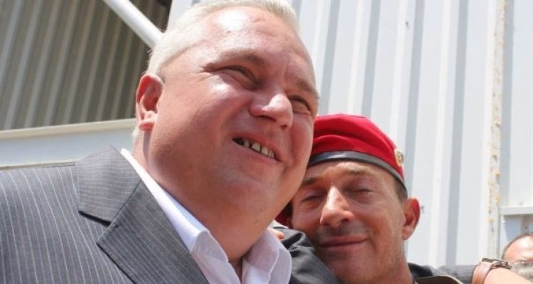 Cumnata lui Radu Mazăre și ginerele lui Nicușor Constantinescu, foștii șefi ai Constanței, vor încasa 17 milioane de euro din afacerea Radisson Cumnata lui Radu Mazăre și ginerele lui Nicușor Constantinescu, foștii șefi ai Constanței, vor încasa 17 milioane de euro din afacerea Radisson