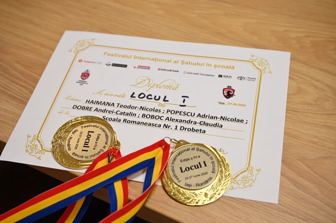 Copiii mehedințeni, locul 1 la Festivalul Internațional al Șahului în Școală Copiii mehedințeni, locul 1 la Festivalul Internațional al Șahului în Școală