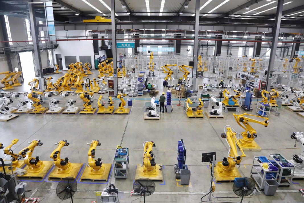 China a înregistrat o creștere de 5,3 la sută a producției industriale în primele șapte luni ale acestui an China a înregistrat o creștere de 5,3 la sută a producției industriale în primele șapte luni ale acestui an