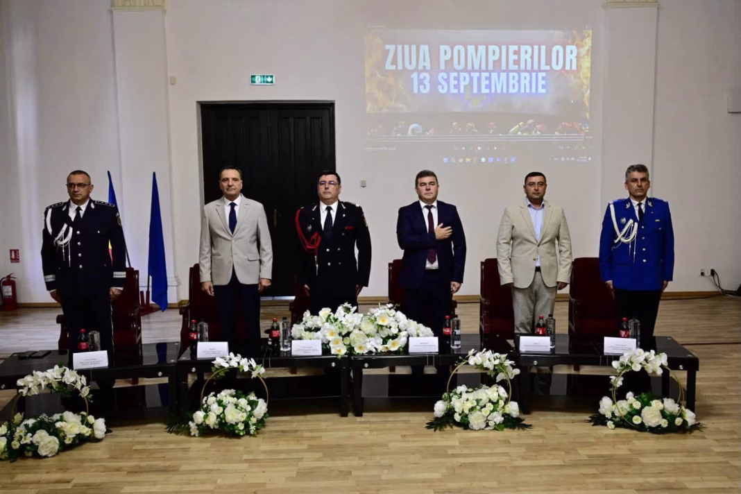 Ziua Pompierilor la Drobeta Turnu Severin Ziua Pompierilor la Drobeta Turnu Severin